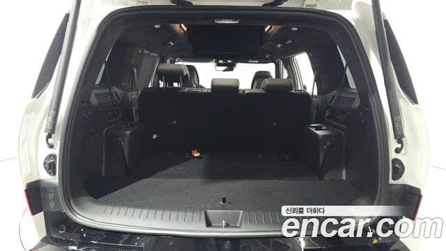 Hyundai Santa Fe 2025 — ფოტო 20/20