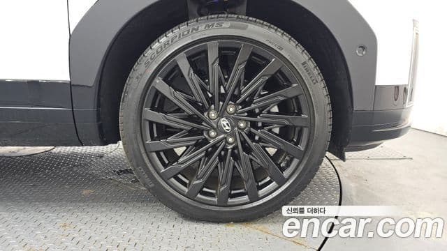 Hyundai Santa Fe 2025 — Photo 26/34