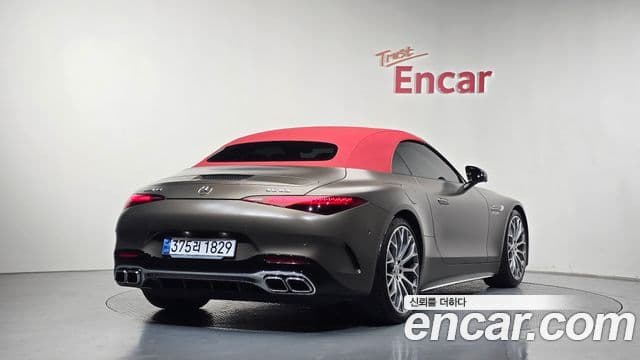 Mercedes-Benz SL-Class 2023 — Photo 26/37