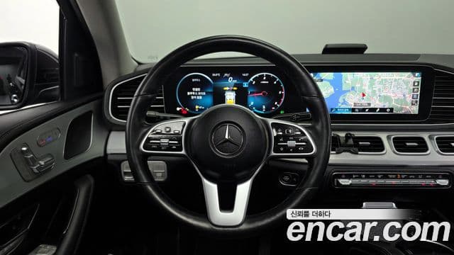 Mercedes-Benz GLE-Class 2021 — ფოტო 12/20