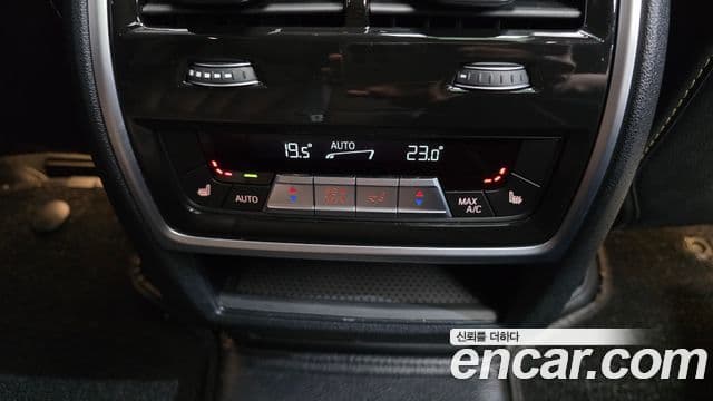 BMW X5 2022 — Şəkil 18/20