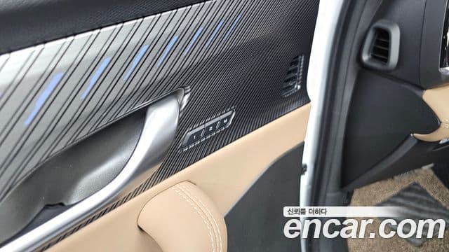 Renault Samsung Grand Koleos 2024 — Photo 23/30
