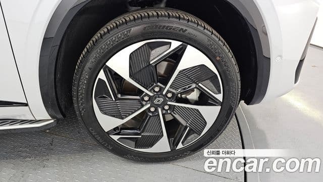 Renault Samsung Grand Koleos 2024 — Photo 3/30