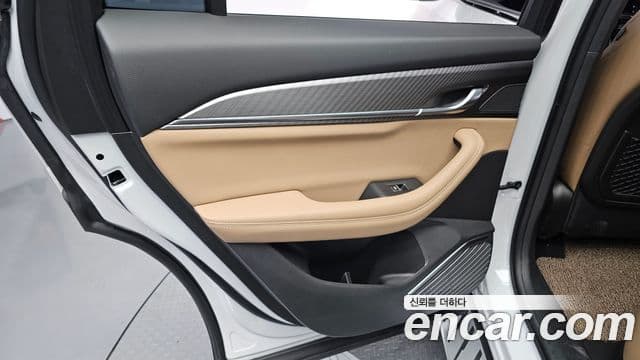 Renault Samsung Grand Koleos 2024 — Photo 14/30