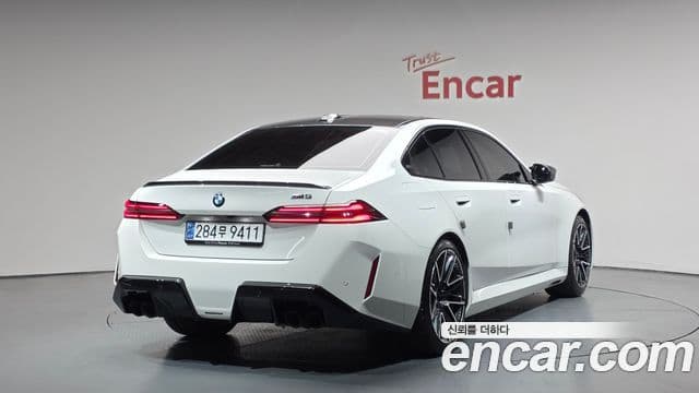BMW M5 2025 — Photo 29/37
