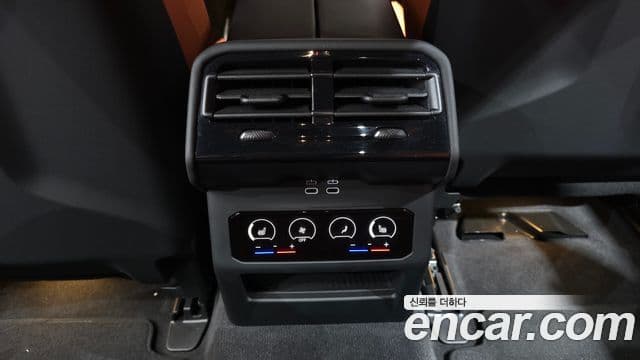 BMW M5 2025 — Photo 2/37