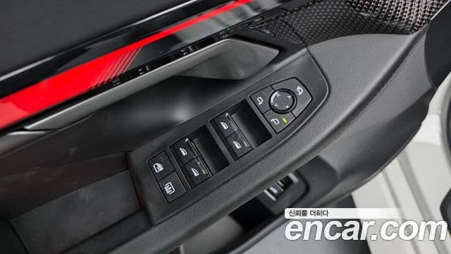 BMW M5 2025 — Photo 33/37