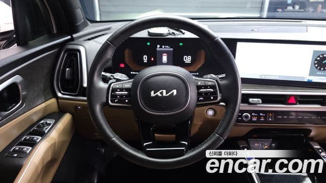 Kia Sorento 2023 — Фото 12/20