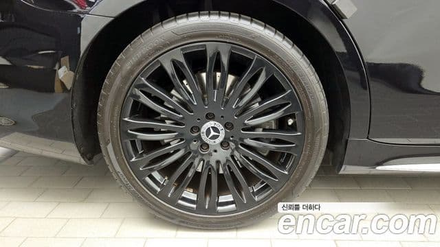 Mercedes-Benz S-Class 2021 — ფოტო 5/20