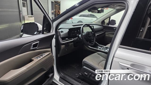 Kia Carnival 2024 — ფოტო 10/20