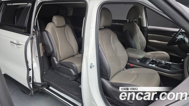Kia Carnival 2024 — ფოტო 12/20