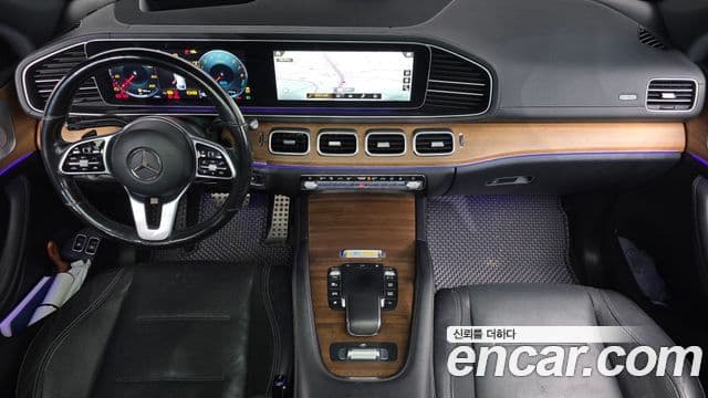 Mercedes-Benz GLE-Class 2021 — Şəkil 7/20