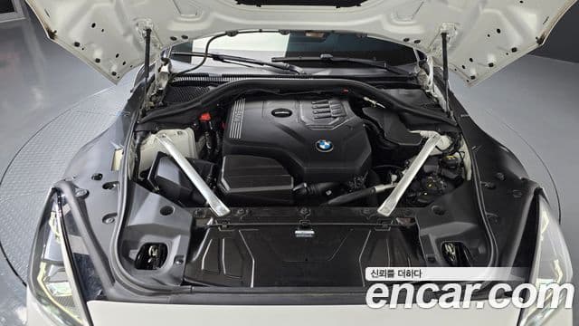 BMW Z4 2022 — Фото 6/20