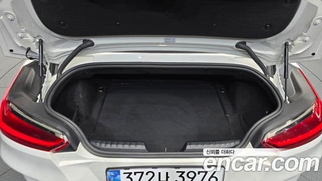 BMW Z4 2022 — Фото 17/20
