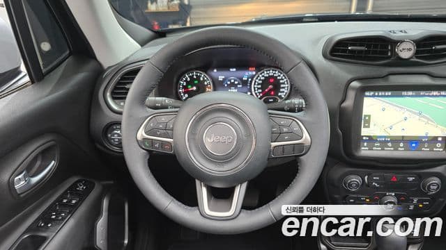 Jeep Renegade 2022 — Şəkil 13/20