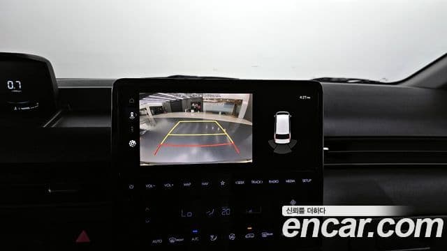 Hyundai Staria 2023 — Şəkil 16/20