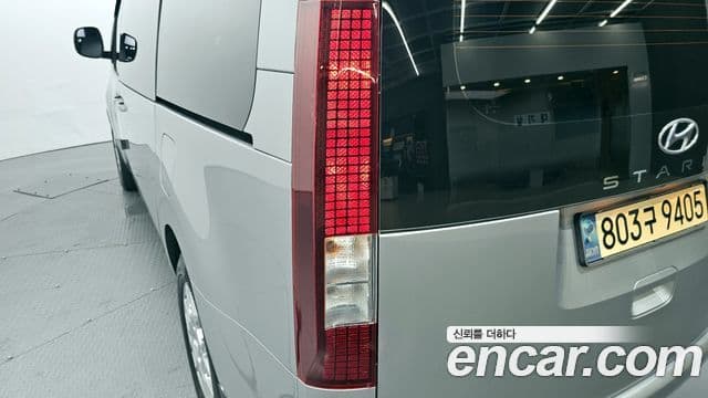 Hyundai Staria 2023 — Şəkil 20/20