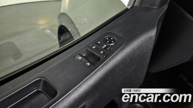 Hyundai Staria 2023 — Photo 22/31