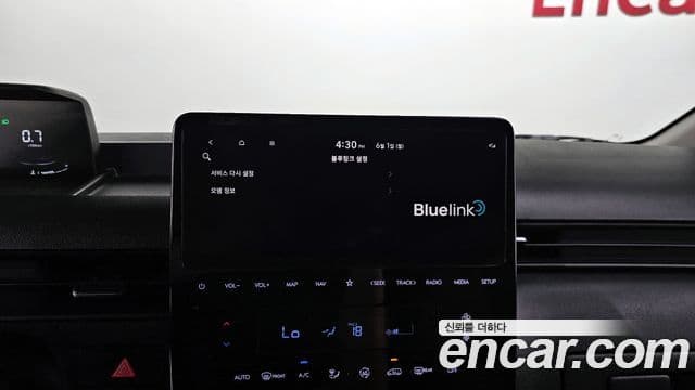 Hyundai Staria 2023 — Photo 9/31