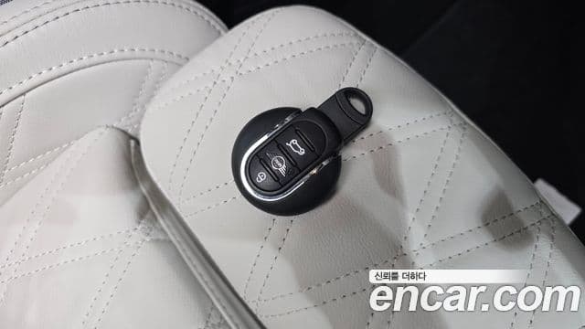 Mini Cooper S Convertible 2023 — Şəkil 15/20