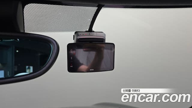 Mini Cooper S Convertible 2023 — Şəkil 16/20