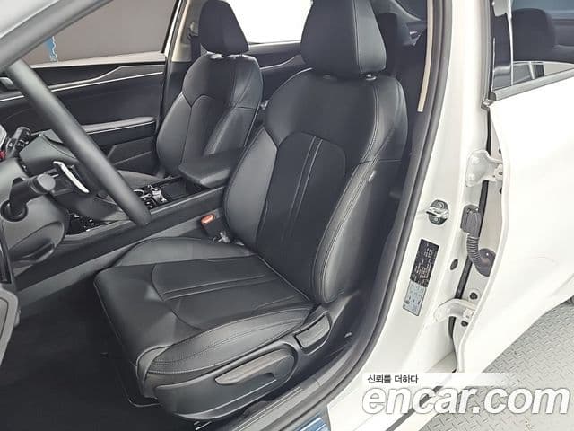 Kia K5 2024 — ფოტო 9/20