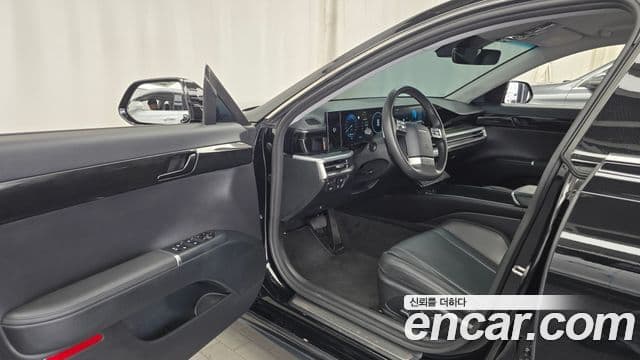 Hyundai Grandeur 2023 — ფოტო 10/20