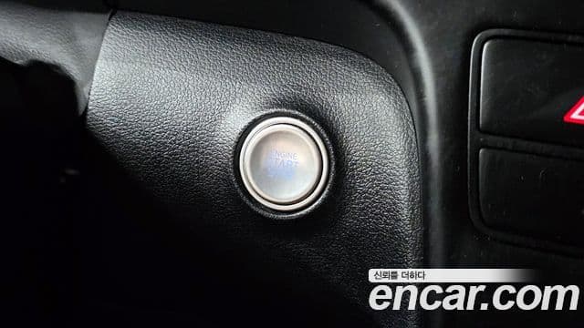 Hyundai Staria 2021 — Фото 18/20