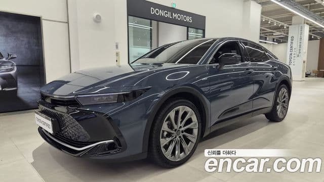 Toyota Crown Crossover 2025 — ფოტო 10/18