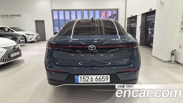 Toyota Crown Crossover 2025 — ფოტო 3/18