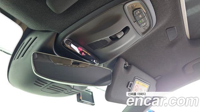 Volvo XC40 2020 — Şəkil 17/20