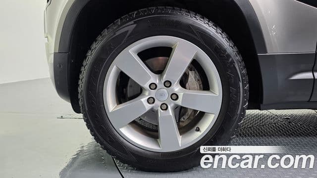 Land Rover Defender 2022 — Şəkil 19/35