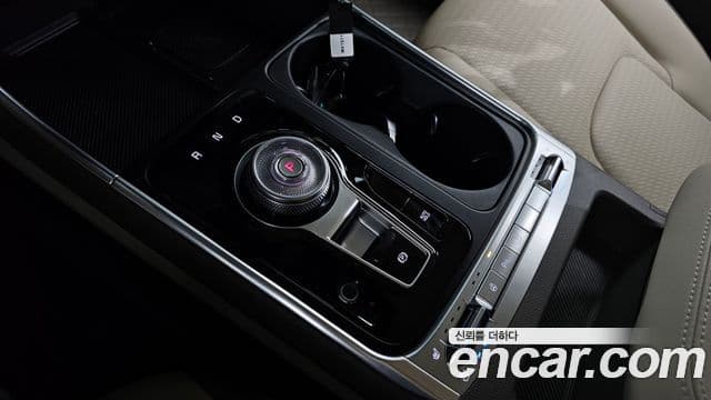 Kia Carnival 2025 — ფოტო 9/20