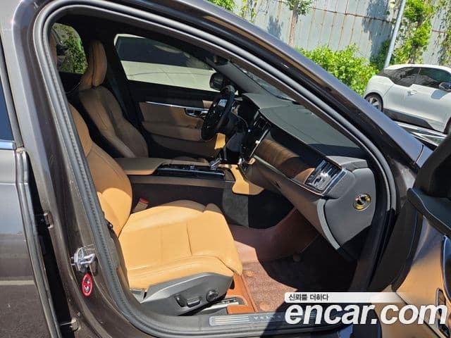 Volvo S90 2021 — Şəkil 11/18