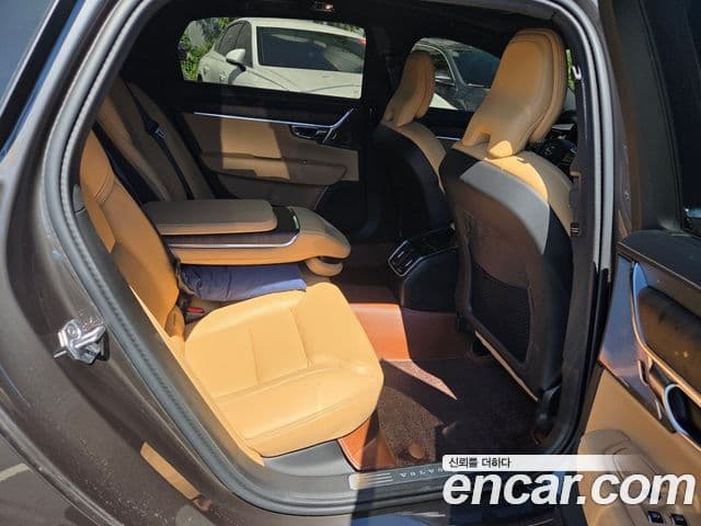 Volvo S90 2021 — Şəkil 12/18