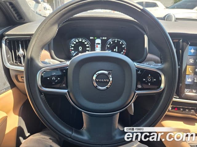 Volvo S90 2021 — Şəkil 13/18
