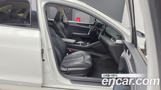 Kia K5 2020 — Şəkil 11/20