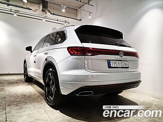 Volkswagen Touareg 2024 — Şəkil 2/14