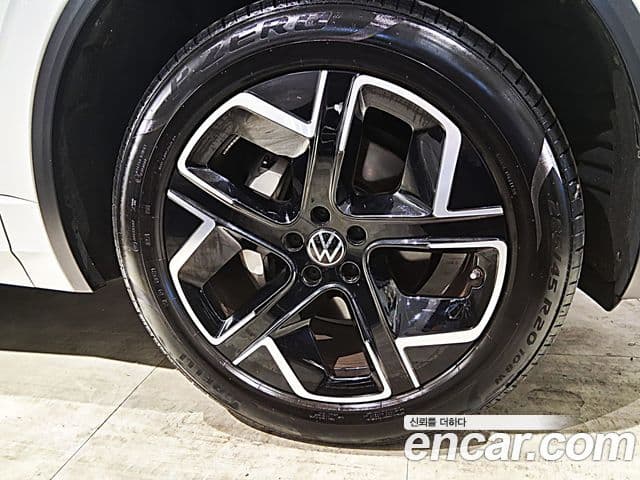 Volkswagen Touareg 2024 — Şəkil 4/14