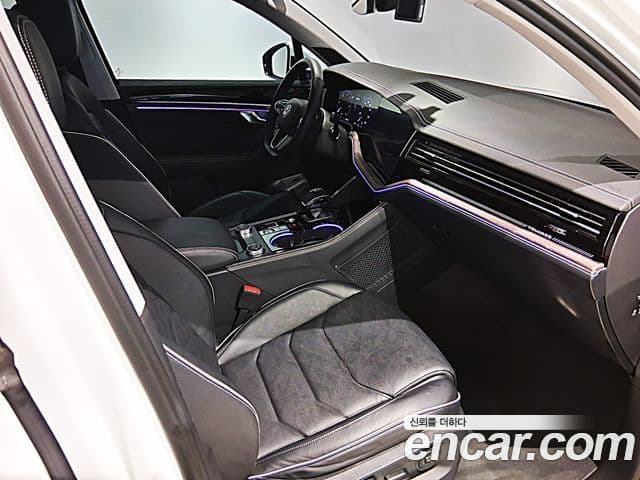 Volkswagen Touareg 2024 — Şəkil 10/14