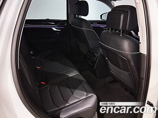 Volkswagen Touareg 2024 — Şəkil 6/14