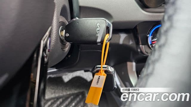Kia Seltos 2026 — Şəkil 18/20