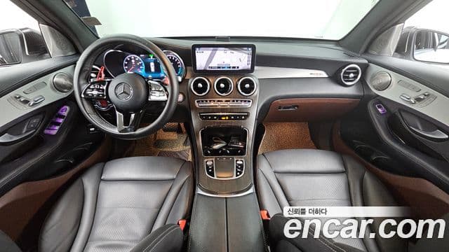 Mercedes-Benz GLC-Class 2020 — Şəkil 7/20
