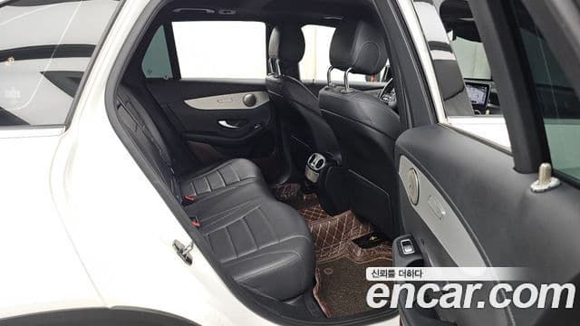 Mercedes-Benz GLC-Class 2020 — Şəkil 12/20