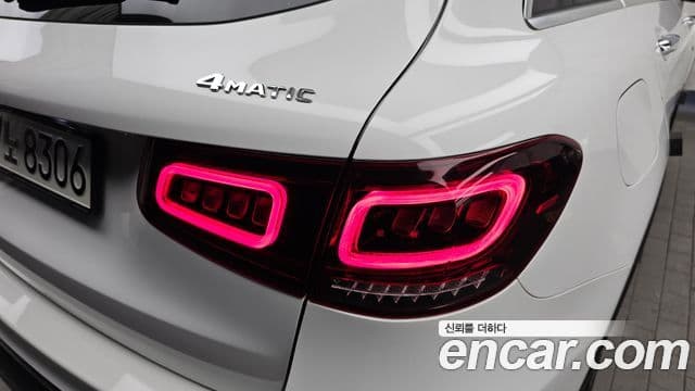 Mercedes-Benz GLC-Class 2020 — Photo 19/31