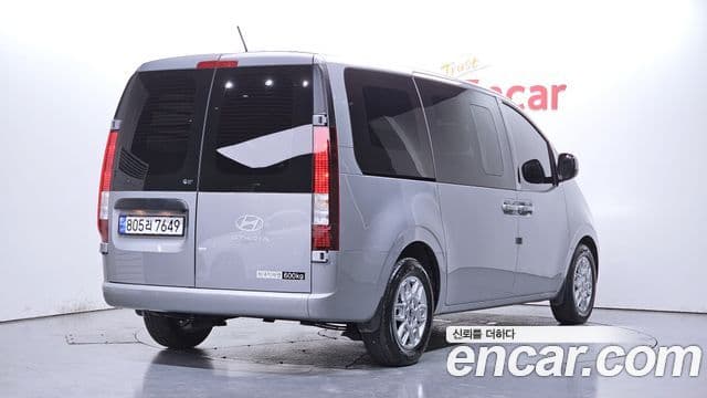 Hyundai Staria 2024 — Şəkil 2/20