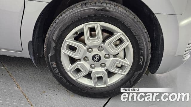 Hyundai Staria 2024 — Şəkil 5/20