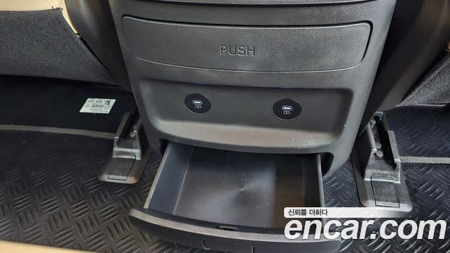 Hyundai Staria 2024 — Şəkil 20/20