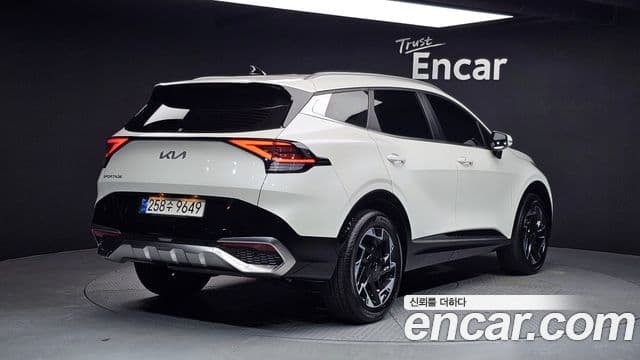 Kia Sportage 2021 — Şəkil 2/20