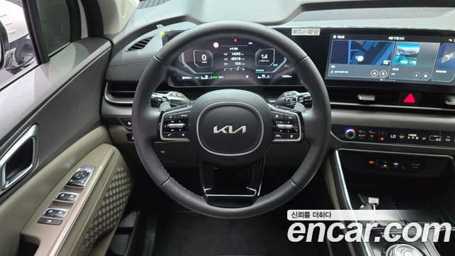Kia Carnival 2024 — Şəkil 12/20